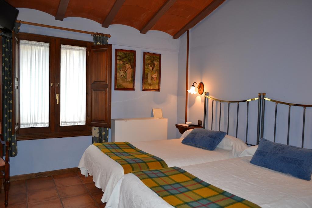 Hostal Santa Agueda Tarazona Chambre photo